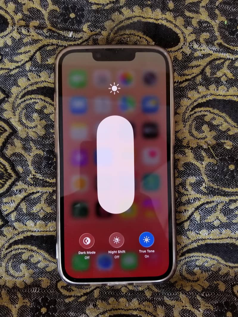 Apple iPhone 14 3