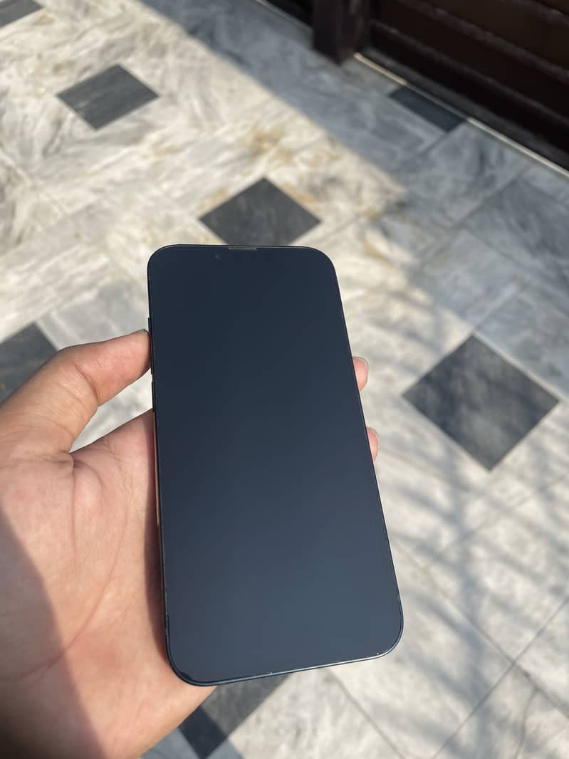 iPhone 13 jv 2