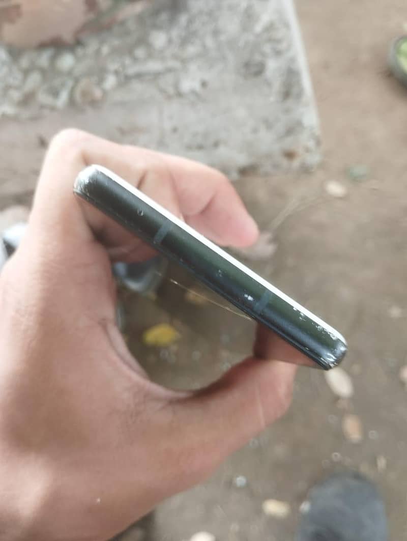 Google Pixel 6a 1