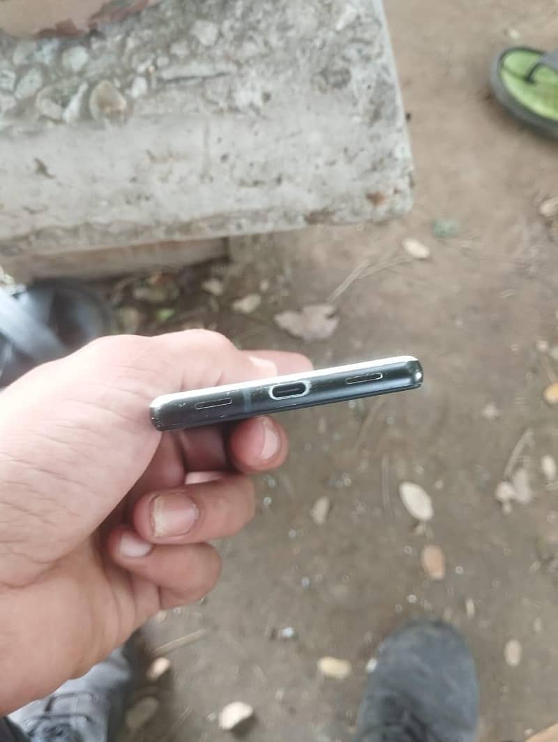 Google Pixel 6a 3