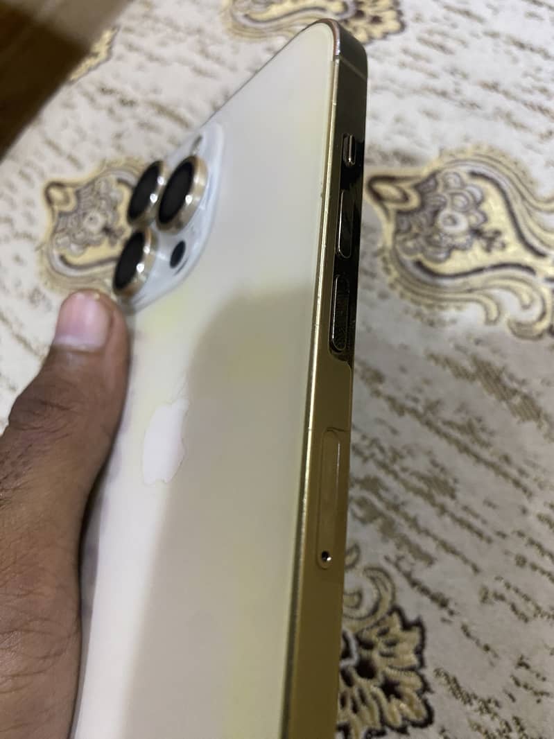 iPhone 13 pro 5