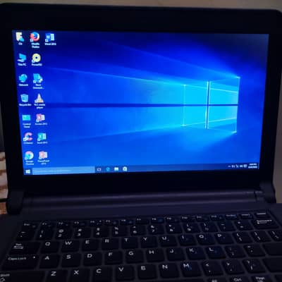 Dell Latitude 3350 | i5 5th Gen | 8GB RAM | 500GB HDD | Charger