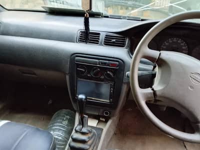 Nissan Sunny 1997