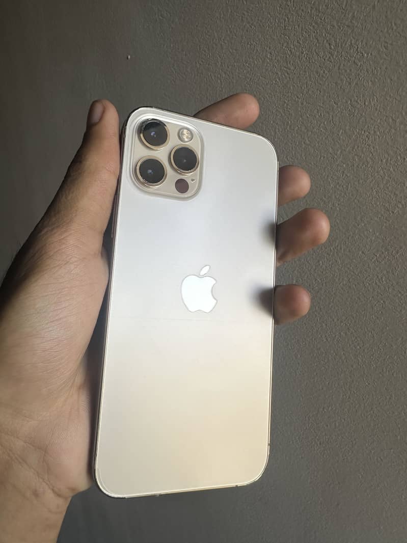 Apple iPhone 12 Pro 2