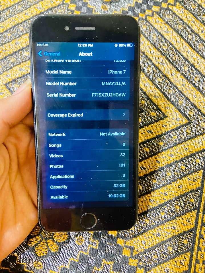 Apple iPhone 7 1