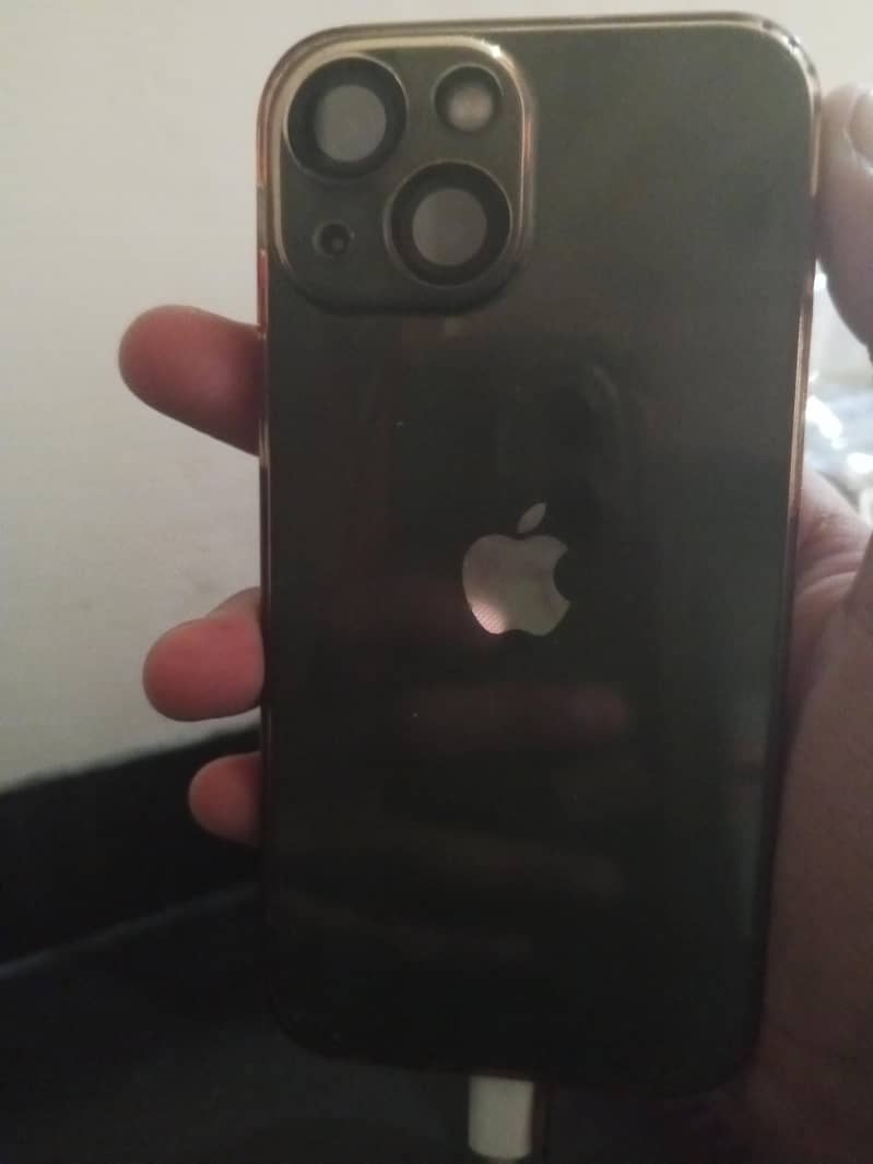Apple iPhone 13 mini 1