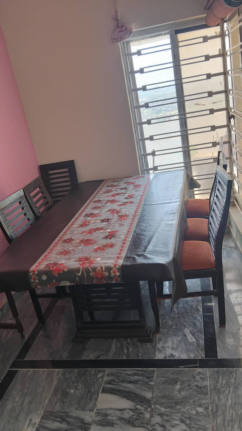6 seater dining table 2