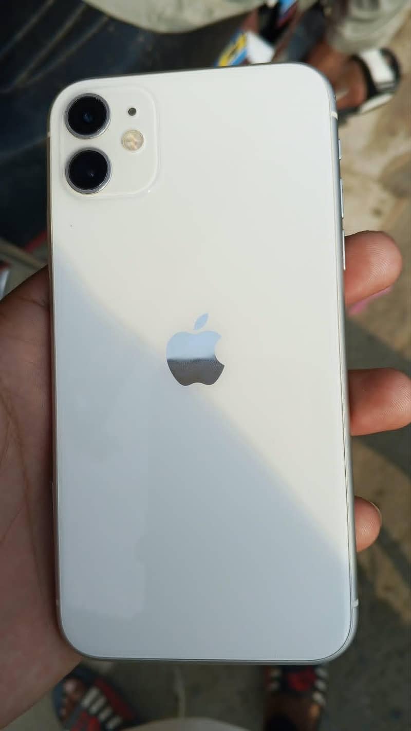 Apple iPhone 11 2