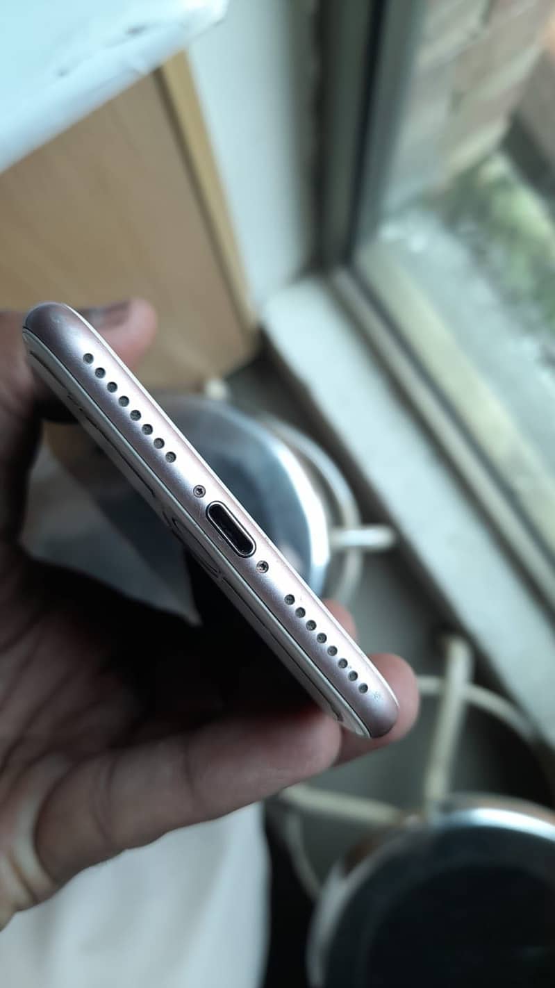 Apple iPhone 7 Plus 7
