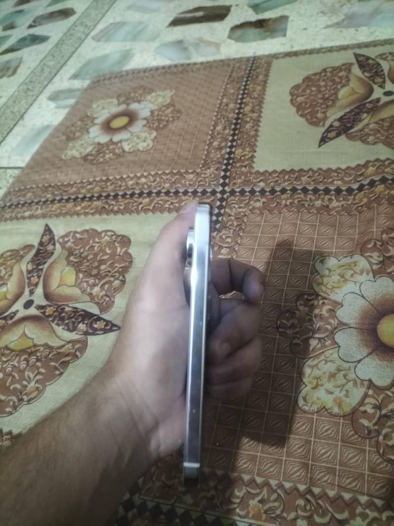 Google Pixel 9 Pro 2