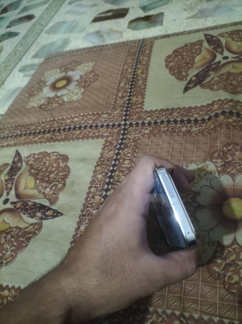 Google Pixel 9 Pro 3