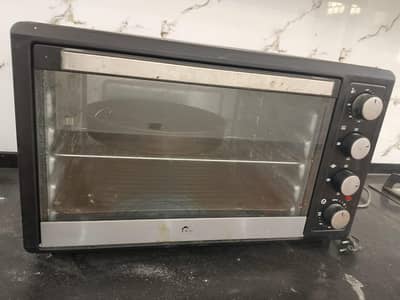 Used Electric OTG Oven 45L-50L with Baking Tray