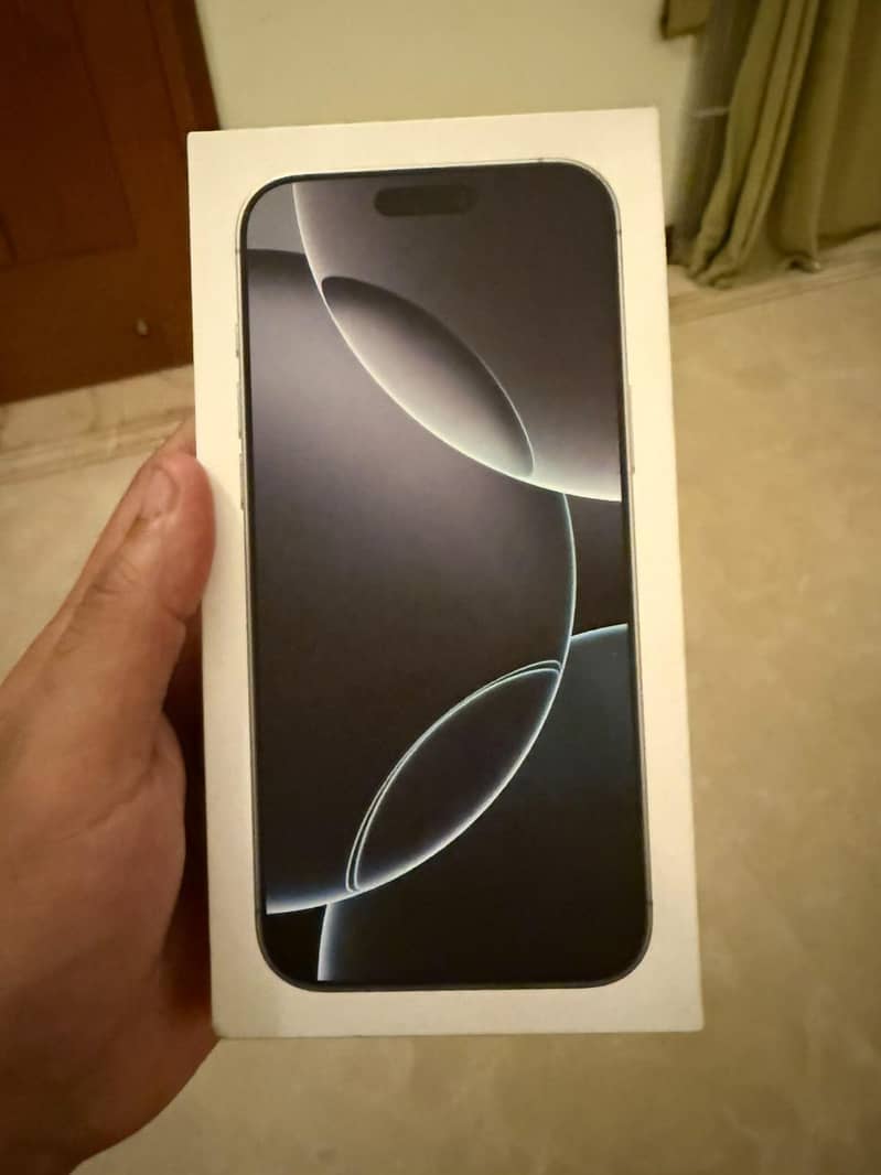 iphone 16 pro max 7