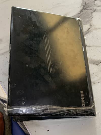 Toahiba laptop 5houre battery