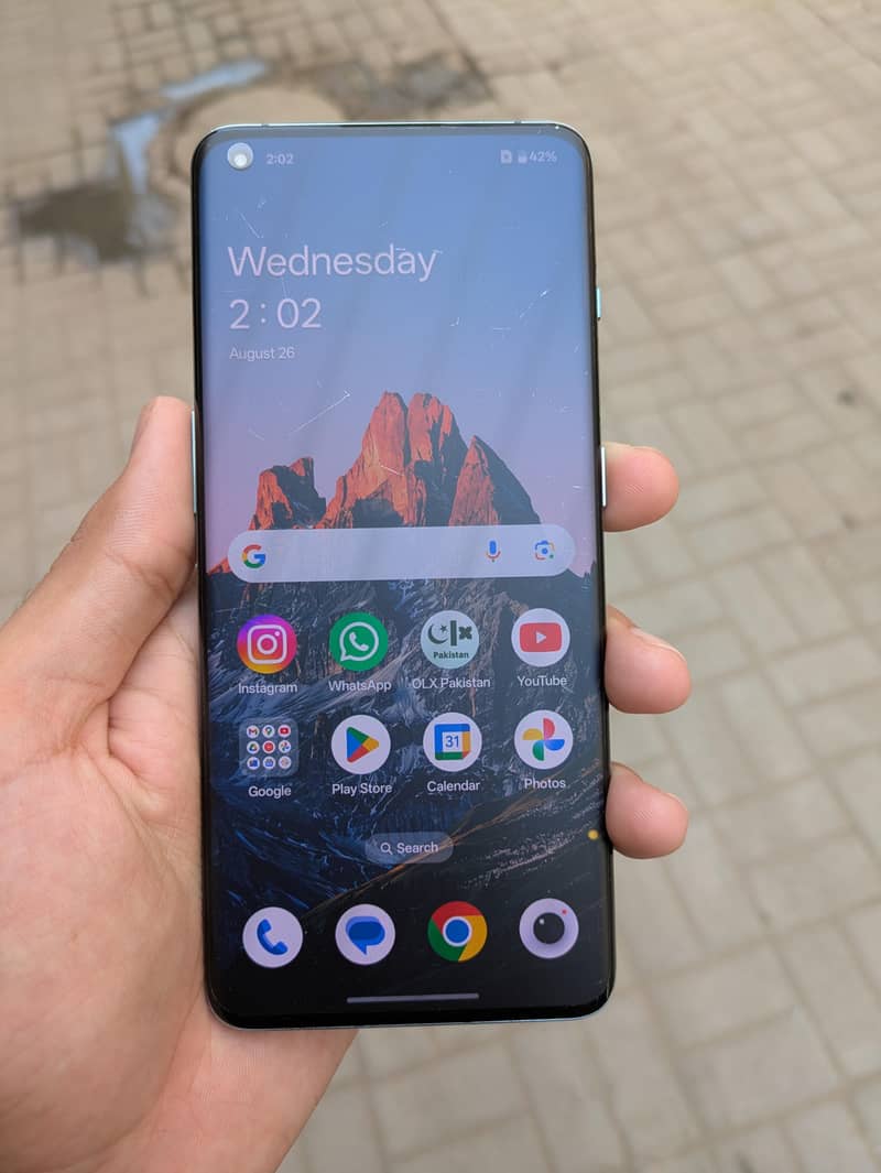 One Plus 10 Pro 5