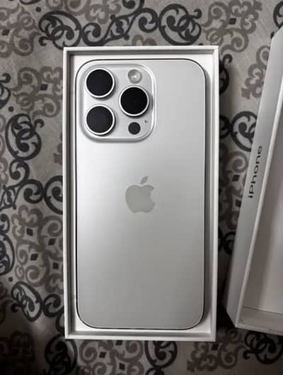 Apple iPhone 15 Pro