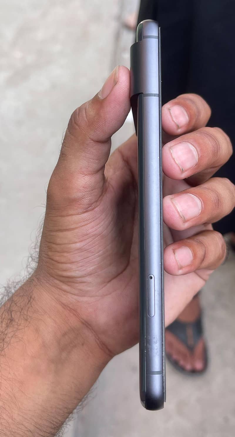 Google Pixel 8 1