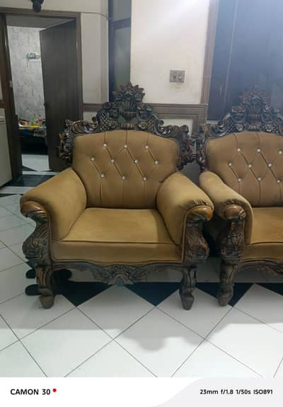 chinioti Sofa set just like new