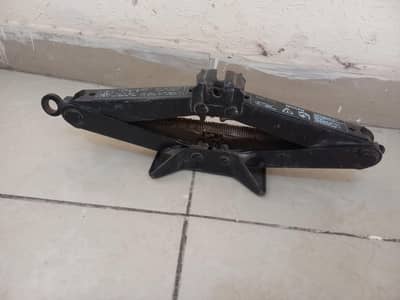 car jack
