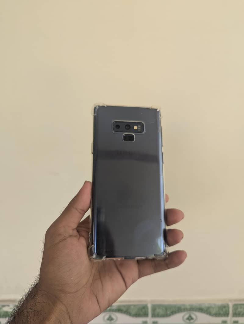 Samsung Mobile Note 9 1