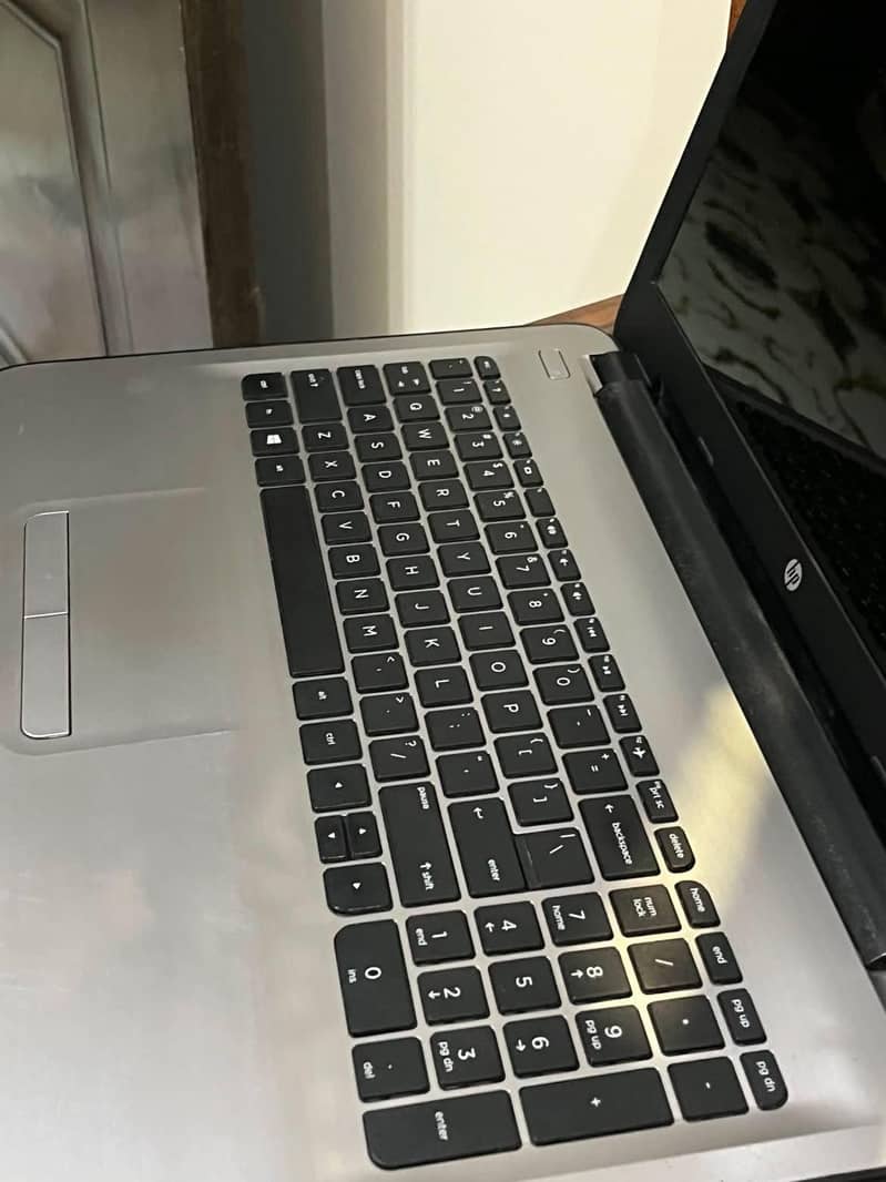 HP Notebook 1