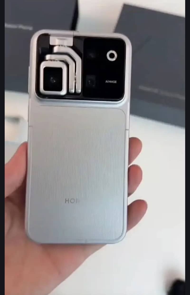 Honor Robot 1