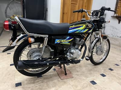 Honda CG 125 in mint condition available for sale