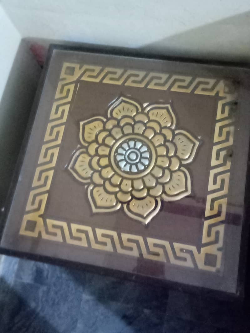 3 set table 0