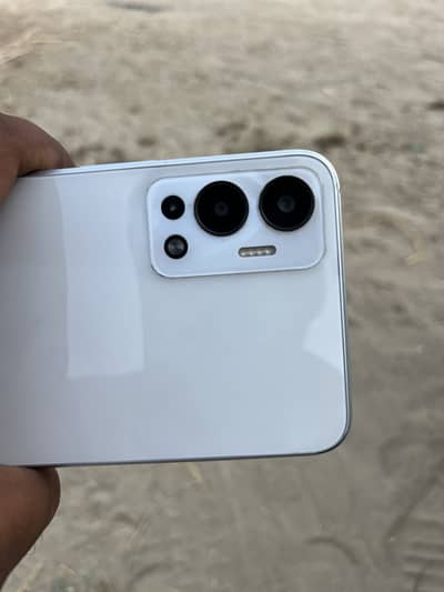 Infinix Hot 12