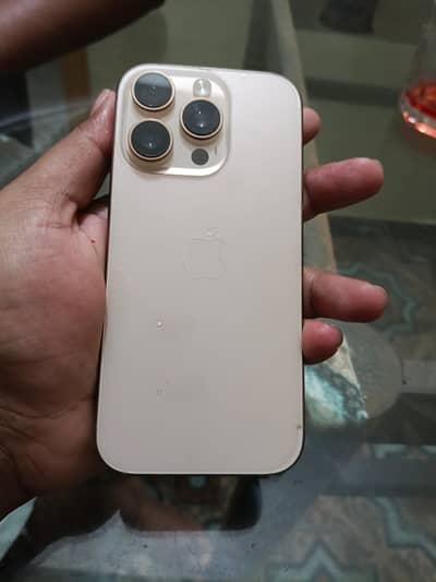 Iphone 16 pro uk model factory unclock 256 gb 88 health original