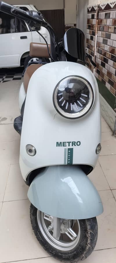 electric scooty for sale