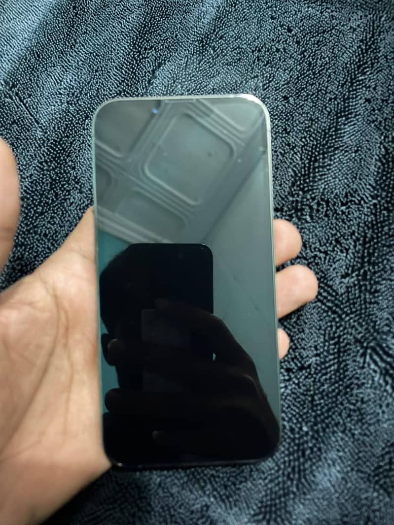 Apple iPhone 13 Pro 1