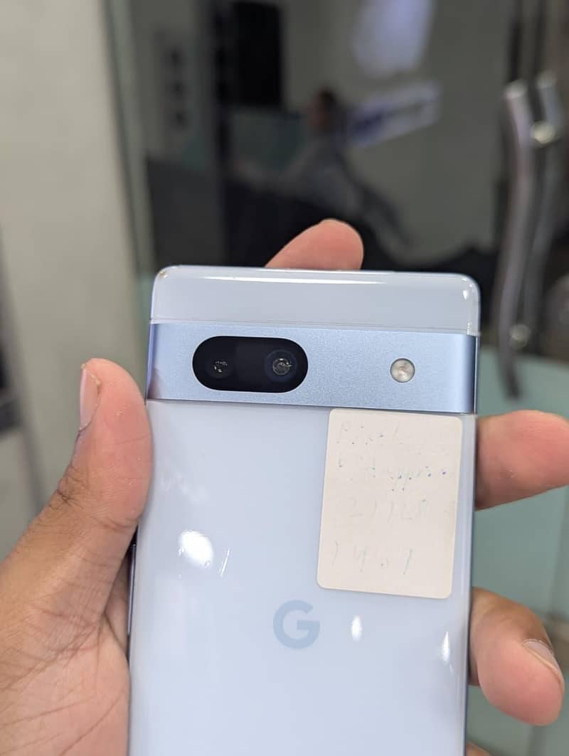 Google Pixel 7a 1