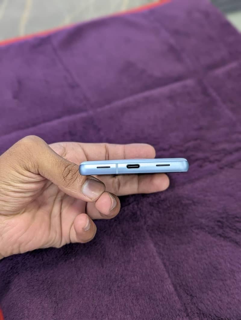 Google Pixel 7a 4