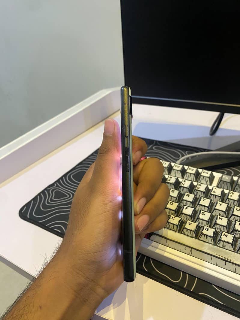 Google Pixel 6a 5