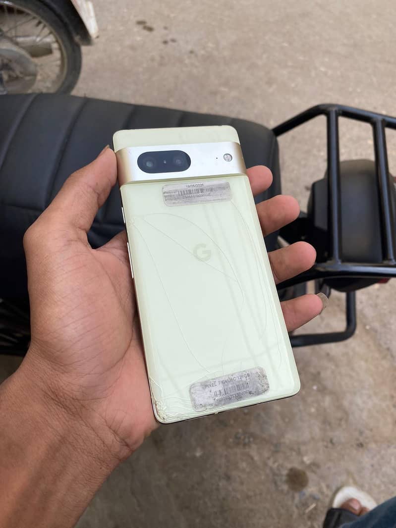 Google Pixel 7 0