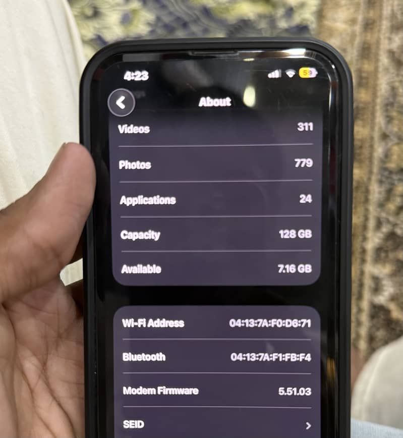 Apple iPhone 13 6