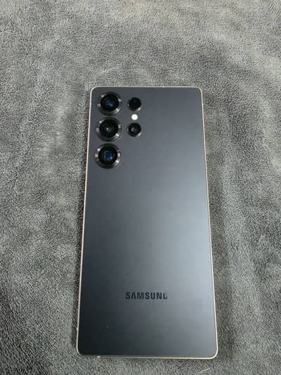 Samsung Mobile S25 Ultra