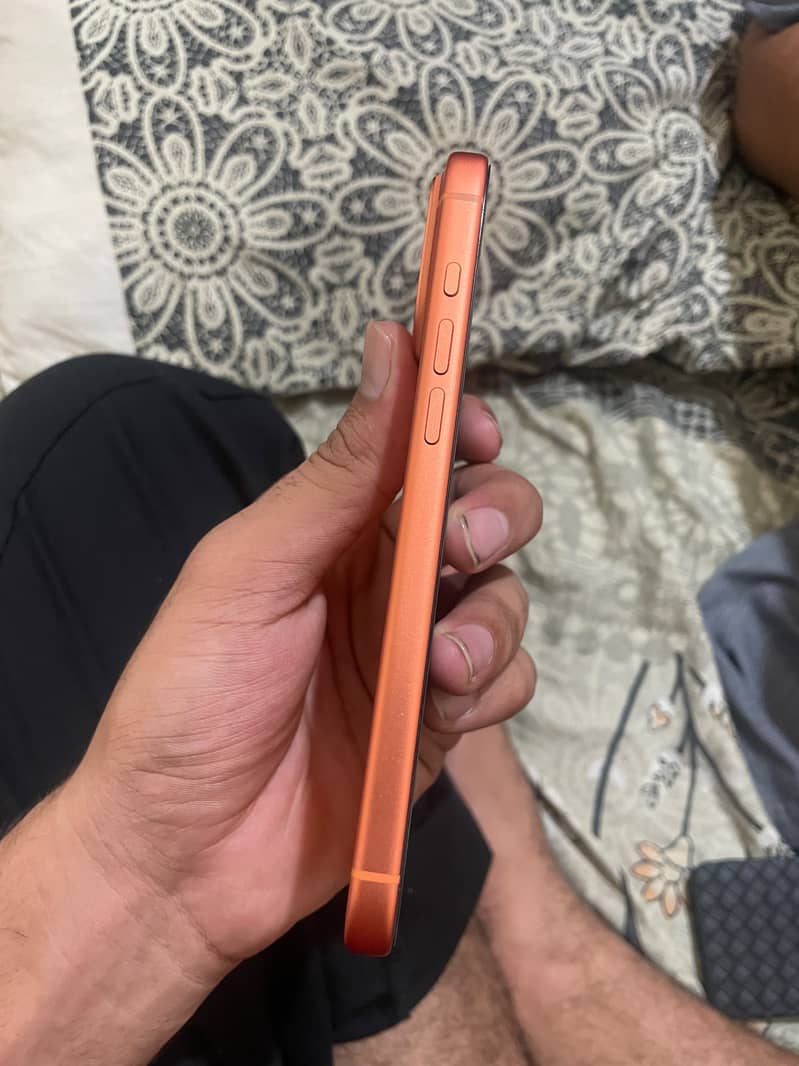 Apple iPhone 17 Pro Max 1