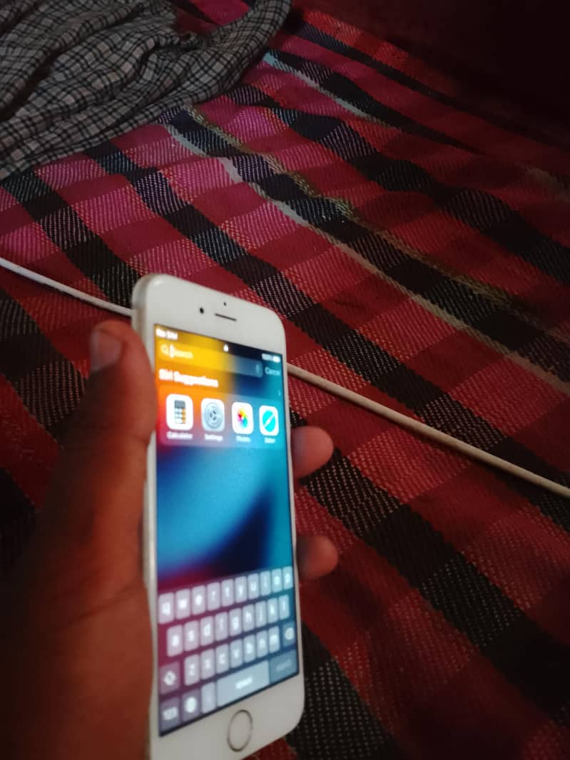 Apple iPhone 6S 5