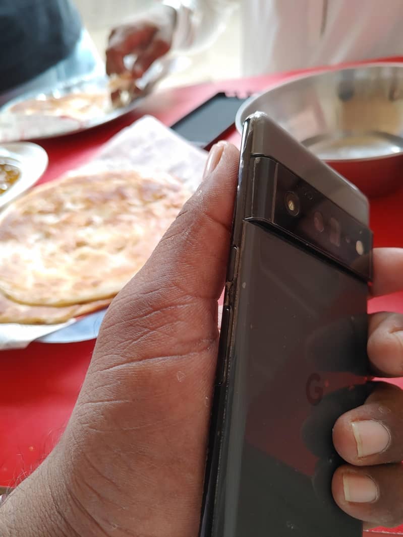 Google Pixel 6 Pro 2