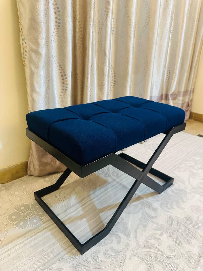 Heavy-Duty Metal Stool 0