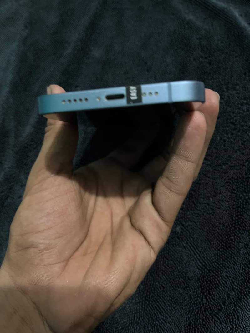 Apple iPhone 14 9
