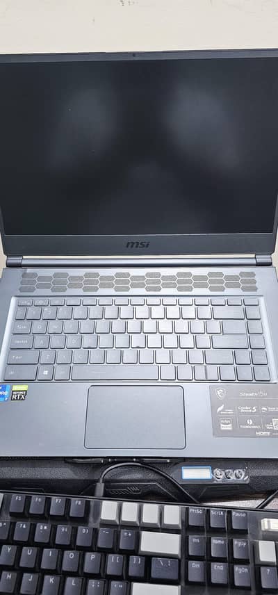 MSI GS 15 CORE I7 11 GEN RTX 2060