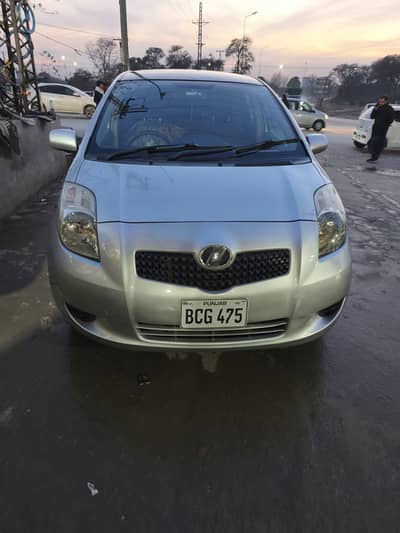 Toyota Vitz 2006