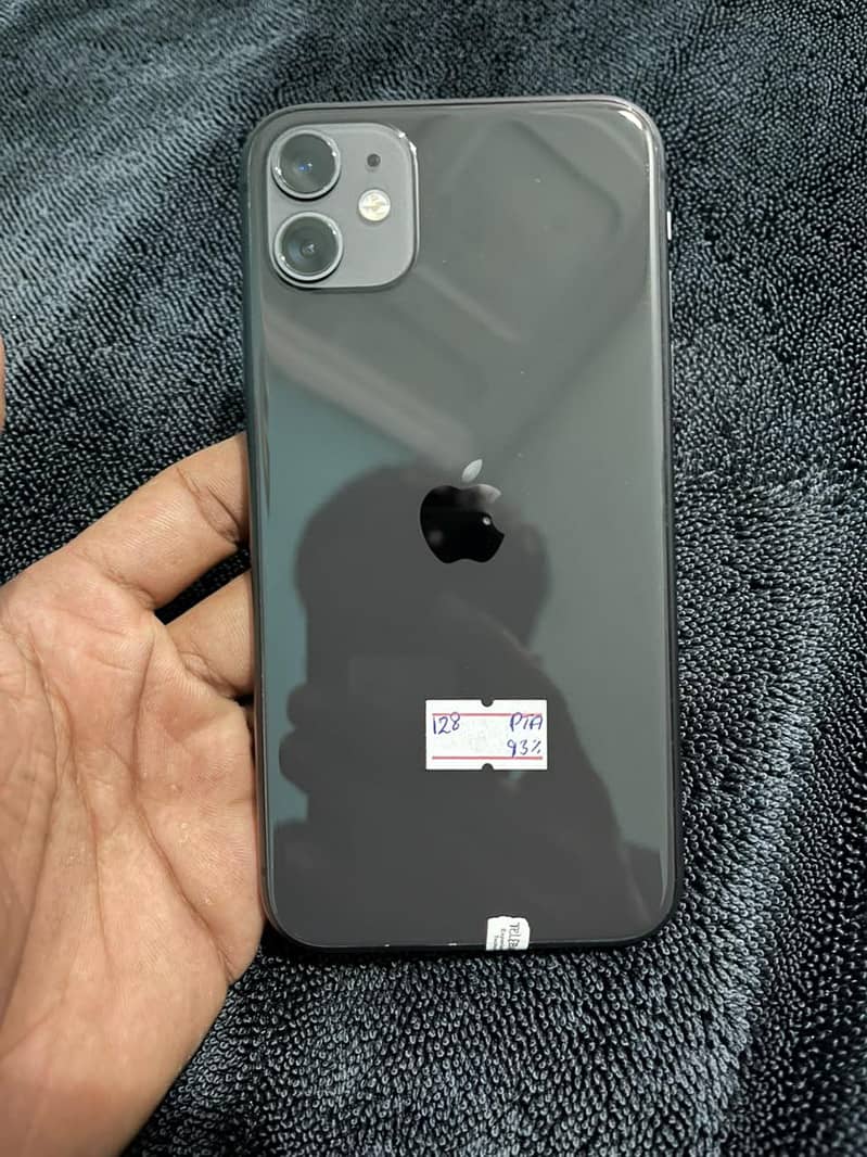 Apple iPhone 11 0