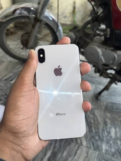 Apple iPhone X 64gb battery helth 81 achi use ma ha