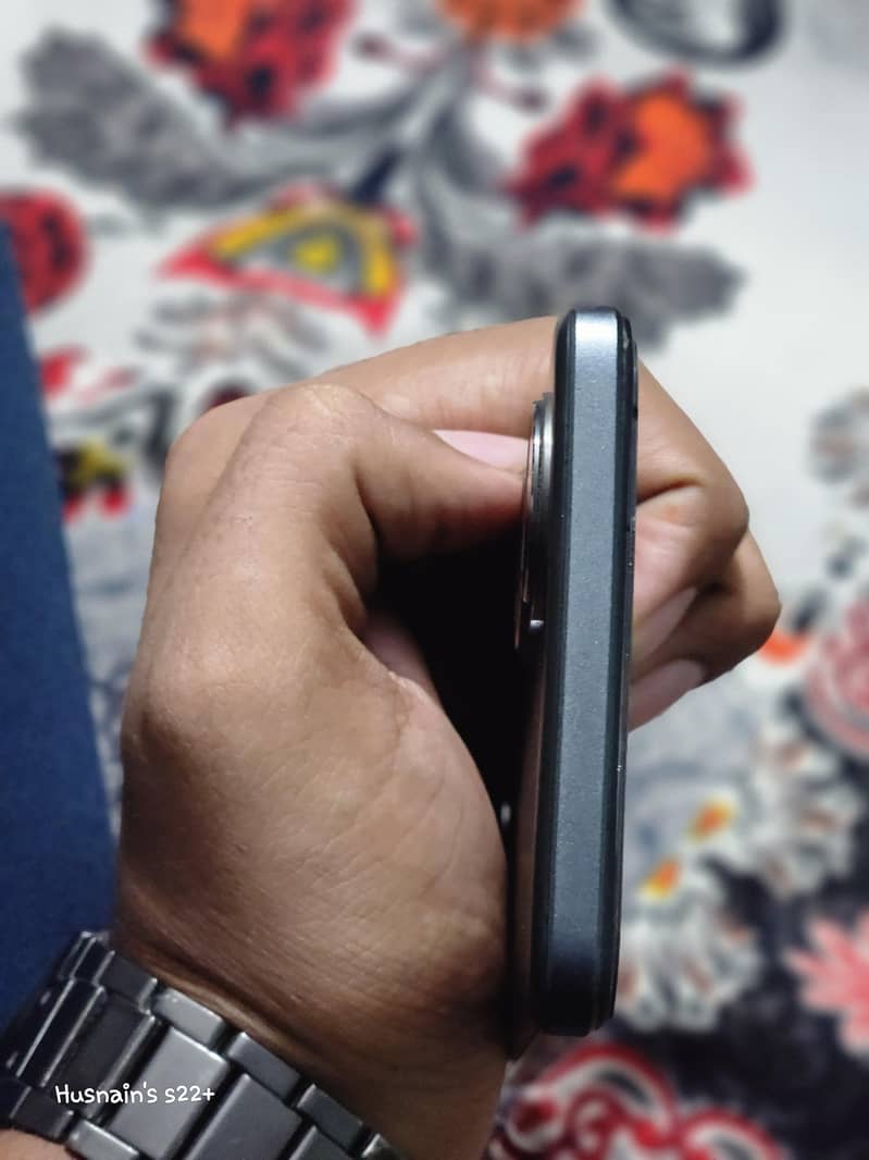 OPPO A58 1