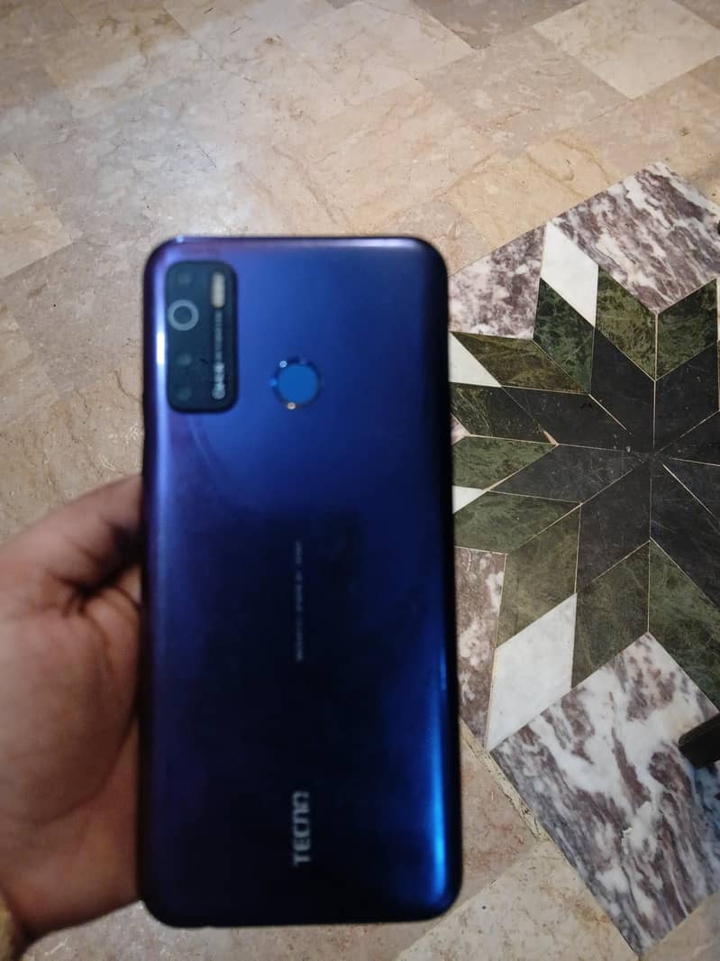 Tecno CAMON 15 0