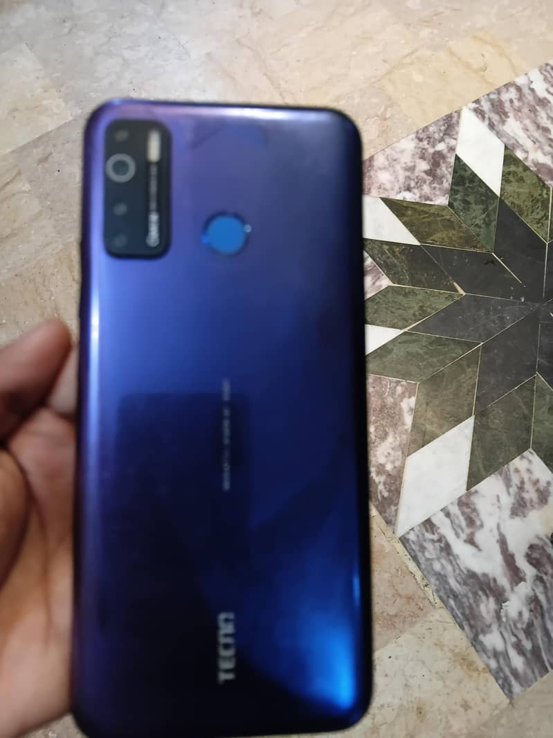 Tecno CAMON 15 5
